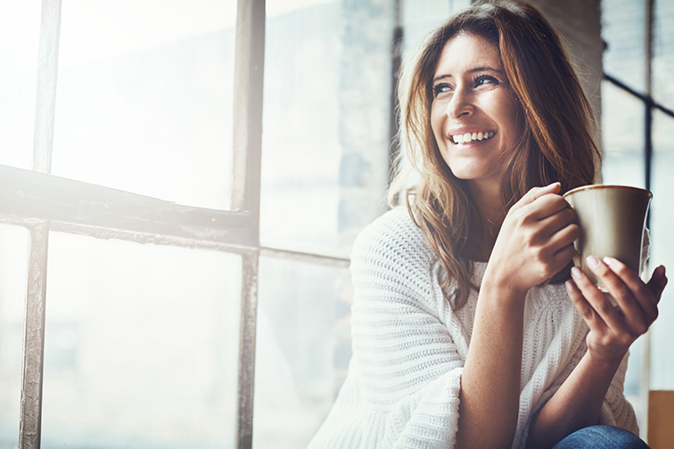 woman drinking coffee